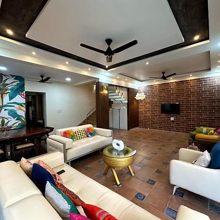 Tropical Villa II 4 Bhk II Lonavala II 1 Mountain View II 2 Private Pool II 3 Big Terrace Ngoại thất bức ảnh